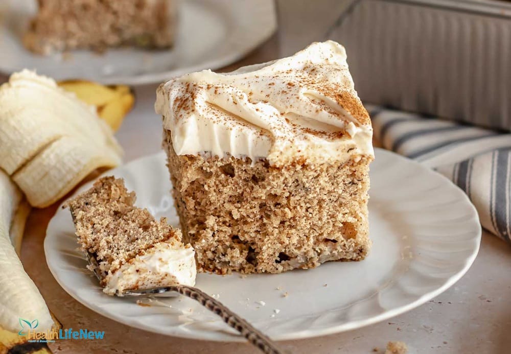 Spiced Banana Cake With Cream Cheese Frosting